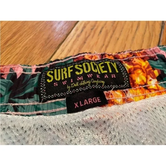 Surf Society Swimwear Pink Pineapple Board Surf Swim Shorts Men’s Size XL - Picture 4 of 14